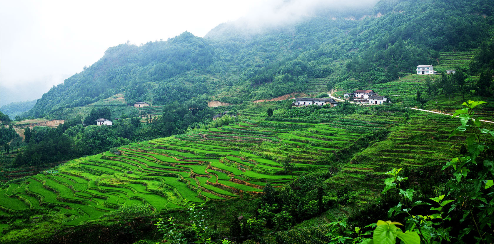 900LH.COM Panlong Mountain Base, Shaanxi, China